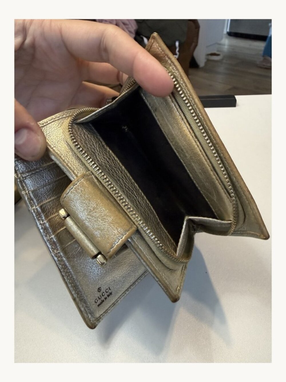 Gucci Abbey GG Canvas Gold D-Ring Wallet - Picture 7 of 11